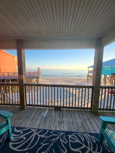Beautiful Gulf 4 BR/4 Bath, High End Furnishings w/Beach Gear and Kayak!