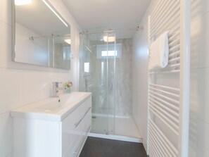 Towels - Ruisweg 101 by Interhome (Wemeldinge)