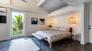 3 bedrooms, WiFi (free), bed sheets