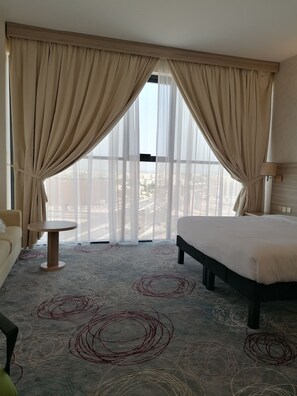 Superior Single Room, 1 Bedroom, City View