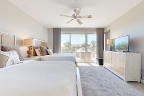 2 slaapkamers, een strijkplank/strijkijzer, internet, beddengoed