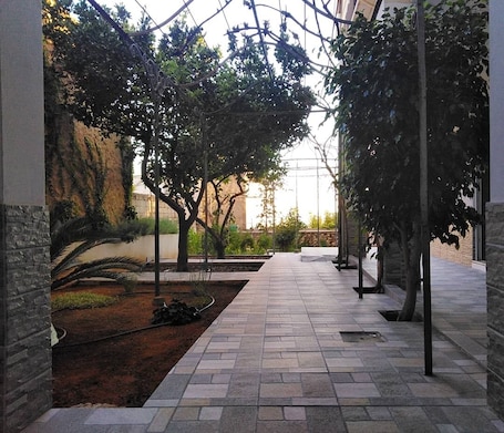 Property grounds. Piraeus Suite ~ Ermioni Villas