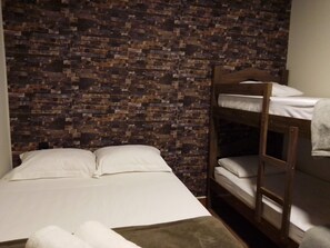 1 Schlafzimmer, WLAN, Bettwäsche