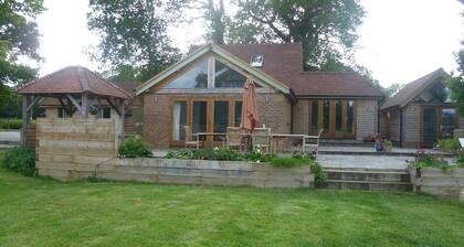Self Contained Small Barn in Rural AONB