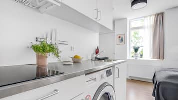Fridge, oven, stovetop, espresso maker