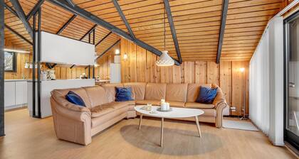 Amazing home in Skjern with kitchen