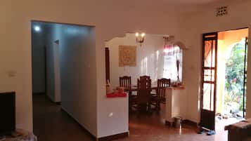 Luxury Apartment | Ruang tamu
