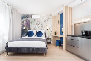 Bügeleisen/Bügelbrett, kostenloses WLAN, Bettwäsche