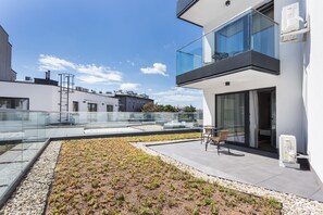Outdoor dining - Studio with sunny terrace with Wawel Castle View - near Main Square  (Kraków)