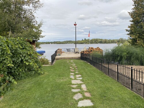 Fishermen, snowmobilers!! Good fishing for Walleye, Bass, Northern & Musky 🎣 