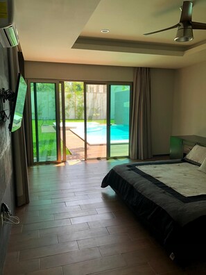 4 bedrooms, iron/ironing board, WiFi, bed sheets - Beautiful spacious home 2 blocks from the ocean in the heart of downtown Cozumel (Cozumel)