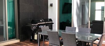 Beautiful spacious home 2 blocks from the ocean in the heart of downtown Cozumel