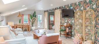 Boho Retreat w/Large Patio-15 min to Q2 Stadium & Domain