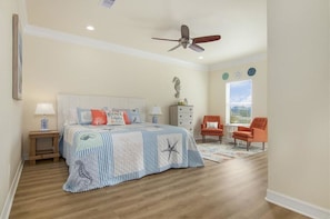 4 bedrooms, iron/ironing board, free WiFi, bed sheets