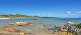 Great rates for a Currarong luxury ground floor apartment.