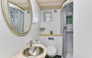 Shower - Cozy home in Vestervig with sauna (Vestervig)