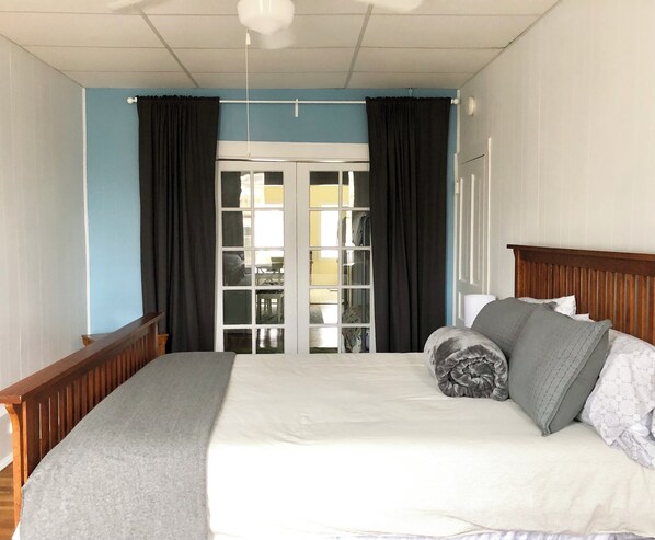 4 slaapkamers, een kluis op de kamer, wifi, beddengoed
