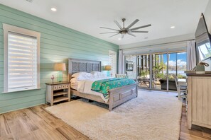 5 slaapkamers, een strijkplank/strijkijzer, gratis wifi, beddengoed