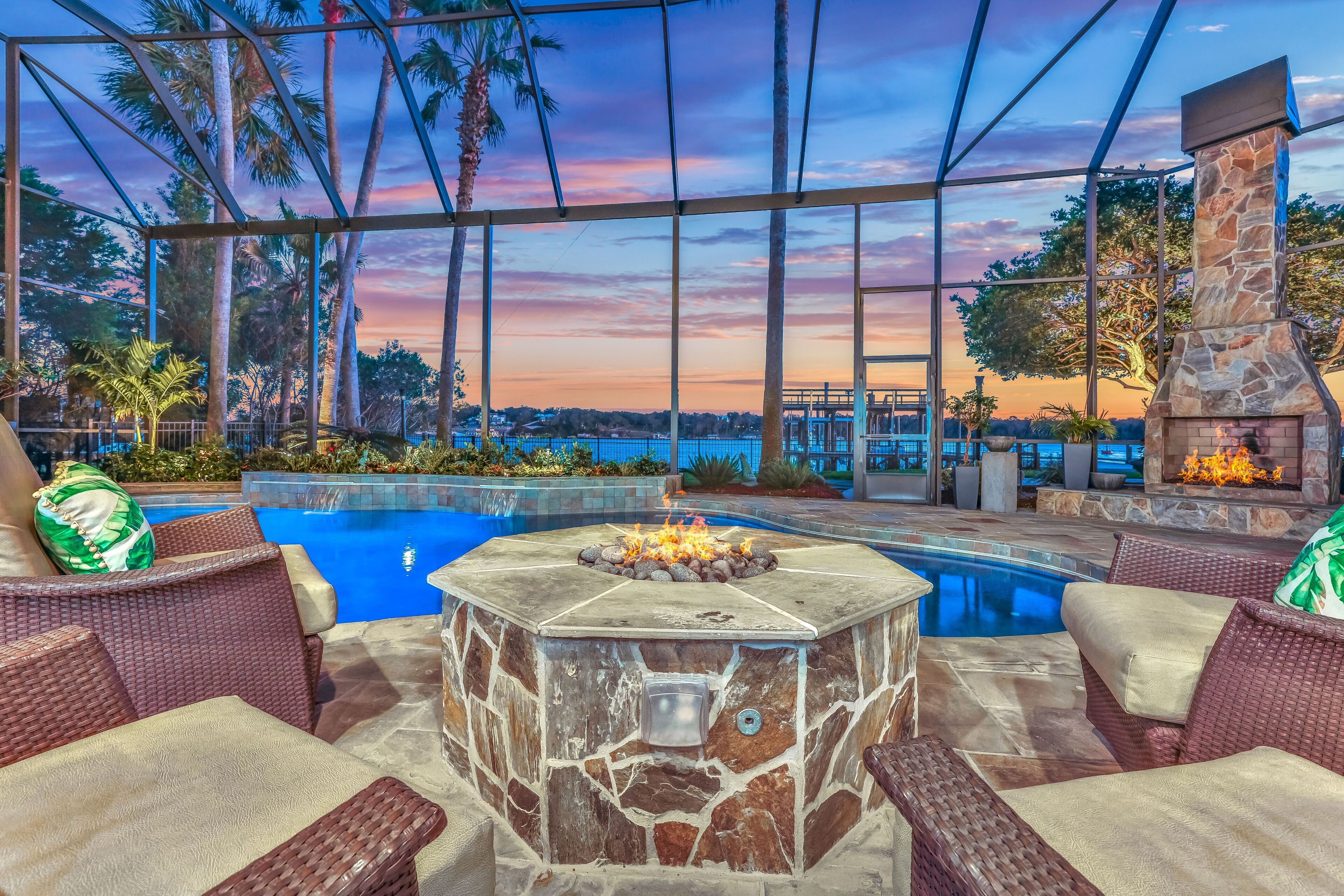 Piscina all'aperto, una piscina riscaldata