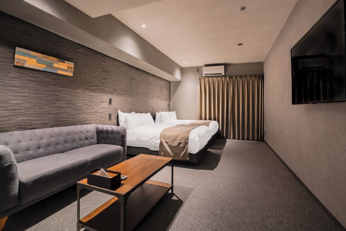 Habitación | Escritorio, insonorización, wifi gratis y ropa de cama 