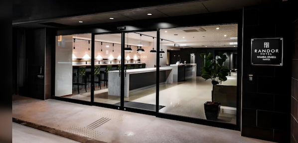 Exterior - Randor Hotel Namba Osaka Suites (Osaka)