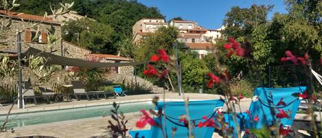 Piscine extérieure, piscine chauffée
