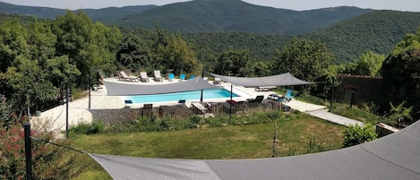 Outdoor pool, a heated pool