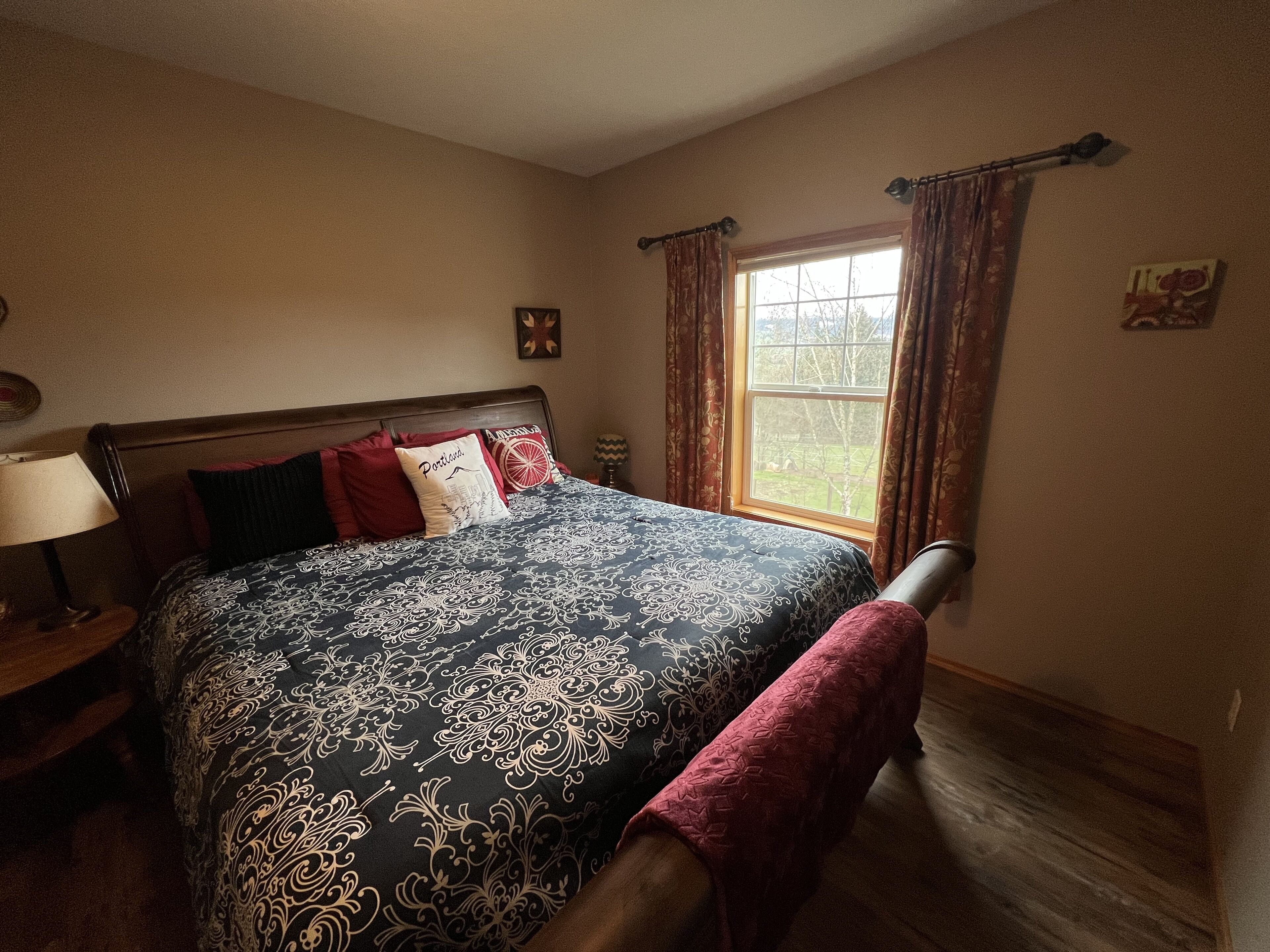 2 chambres, bureau, fer et planche à repasser, Wi-Fi gratuit