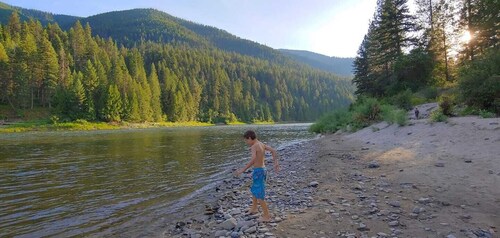 Waffle Cottage Bed & Breakfast ❤ FREE Minigolf ❤ Hot Tub ❤ Fenced Yard