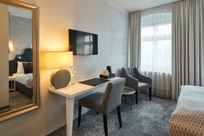 1 chambre, bureau, Wi-Fi, draps fournis