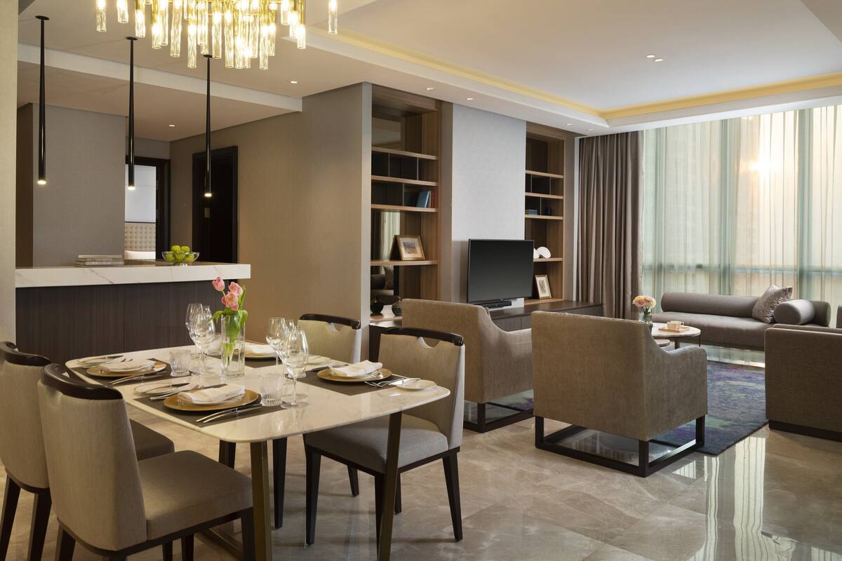 客房, 3 間臥室 (Residence) | 高級寢具、舒適加層、迷你吧、客房內保險箱