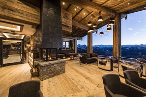 Restaurant - Gasthof Bichl Alm (Kitzbuhel)