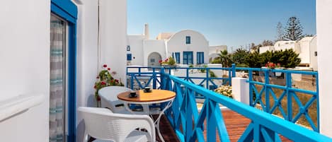 Double Room, Pool View | Balcony