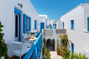 Economy Double Room | Balcony