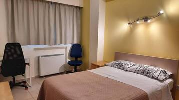 Apartment | 3 bedrooms, iron/ironing board, free WiFi, bed sheets