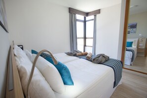 In-room safe, iron/ironing board