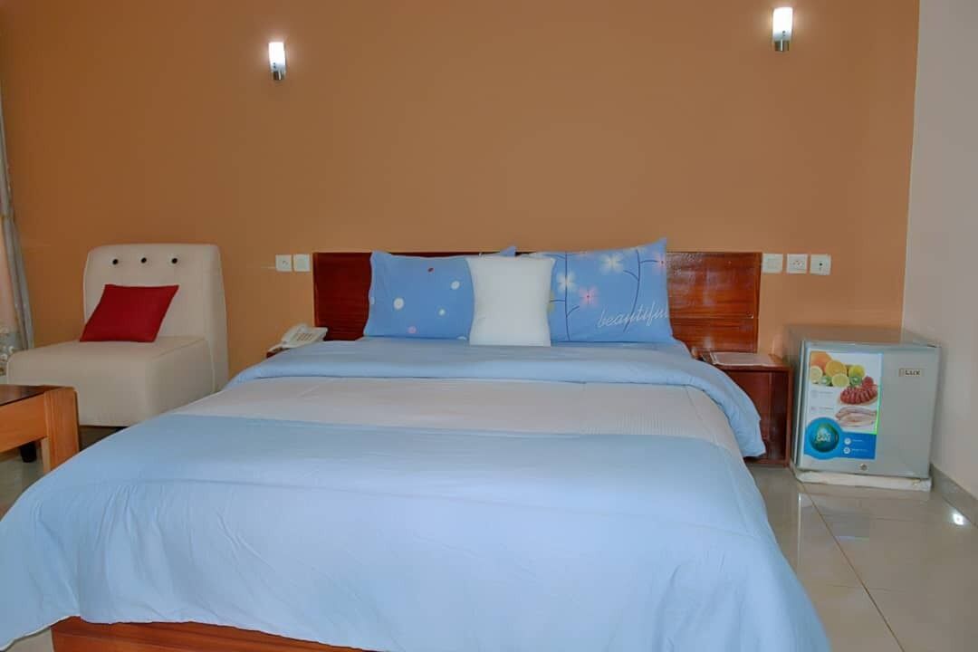 Tweepersoonskamer | Geluiddichte muren, een strijkplank/strijkijzer, gratis wifi, beddengoed