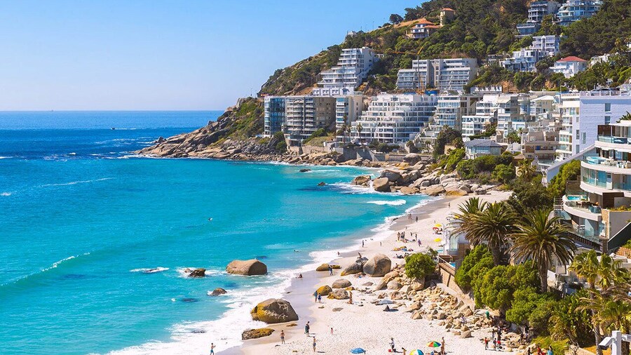 Clifton YOLO Spaces – Clifton Beachfront Apartments