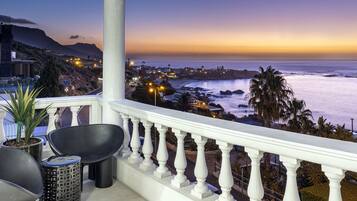 Clifton YOLO Spaces Clifton Beachfront Magic | Balcony