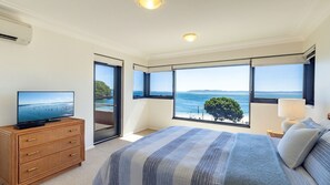 3 bedrooms, iron/ironing board, free WiFi
