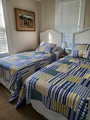 3 bedrooms, WiFi, bed sheets