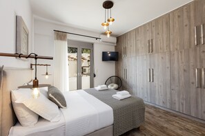 3 Schlafzimmer, Zimmersafe, Bügeleisen/Bügelbrett, Reisekinderbett