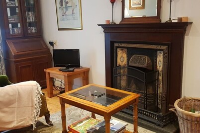 3 Bed Townhouse - Sleeps 6 - Pet Friendly