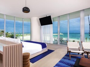 Premium bedding, minibar, in-room safe, desk - SLS Cancun (Cancun)
