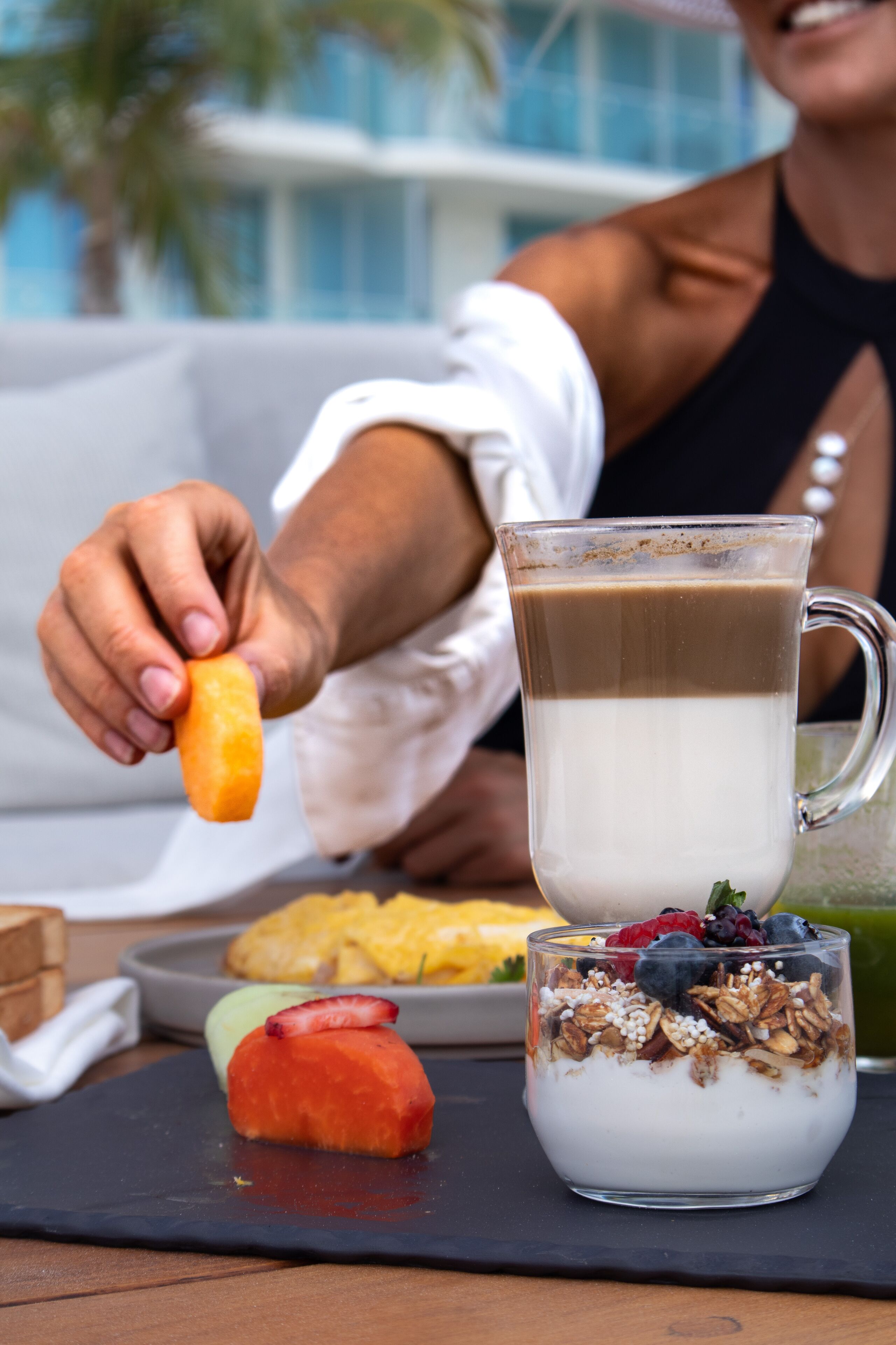 daily full breakfast (mxn 550 per person)