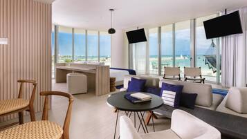 Premium bedding, minibar, in-room safe, desk