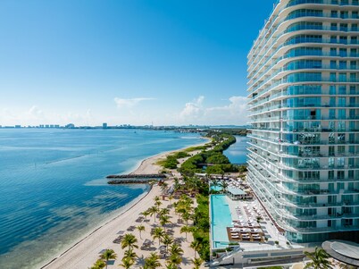SLS Cancun