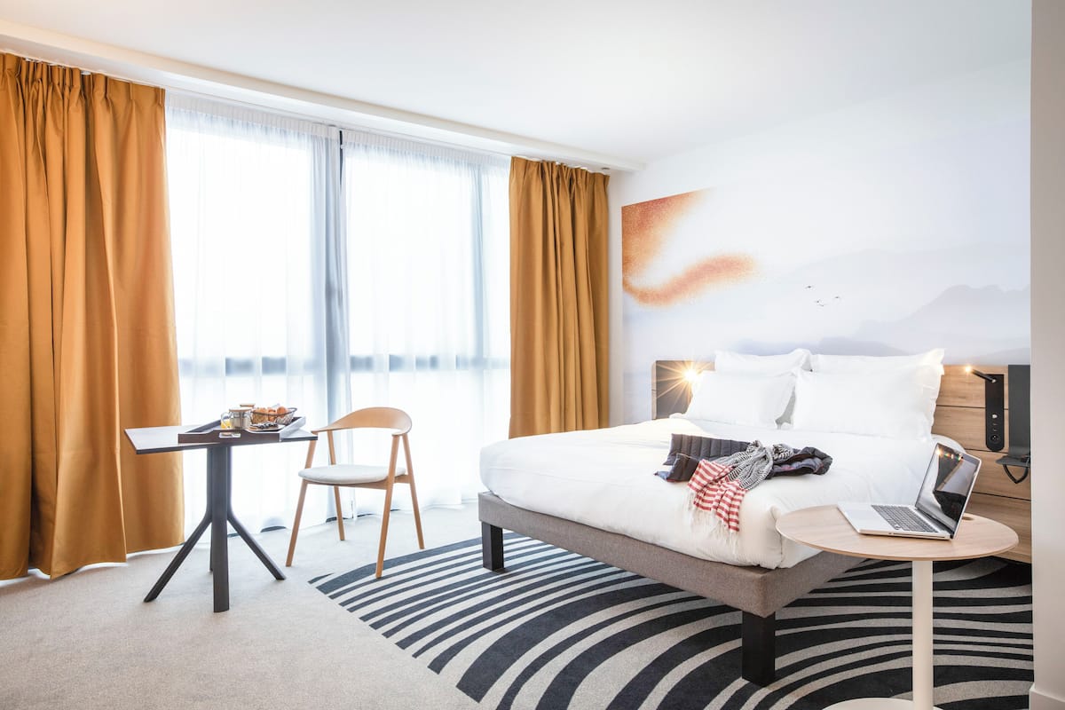 Classic Room, 1 Double Bed | Individually decorated, individually furnished, laptop workspace