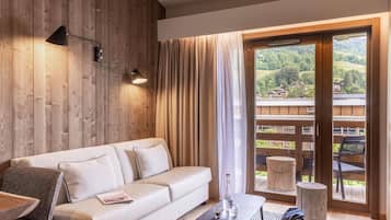 Superior Room, 1 Double Bed with Sofa bed (Village View) | Individually decorated, individually furnished, laptop workspace