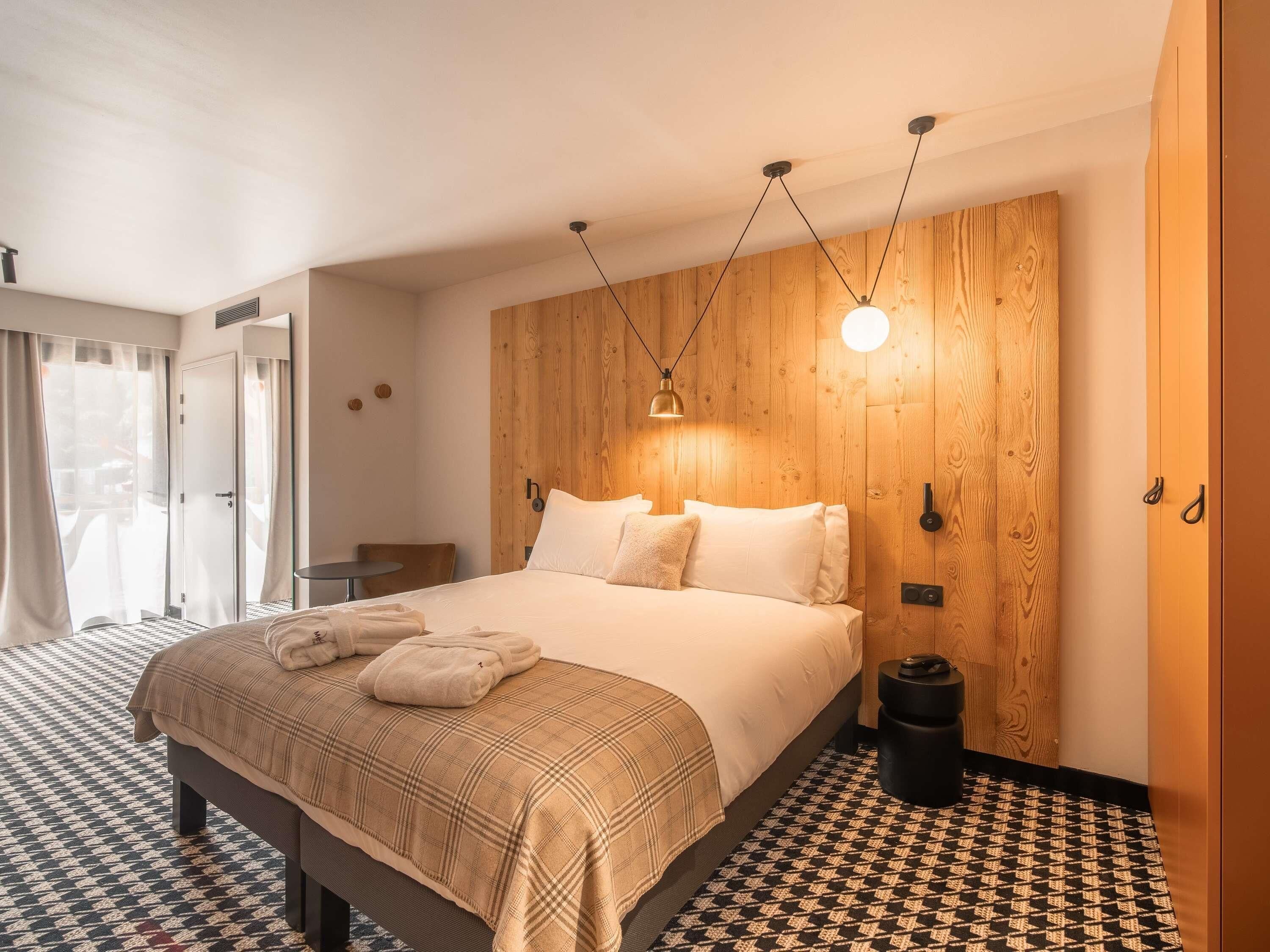 In-room safe, soundproofing, free cribs/infant beds, free WiFi